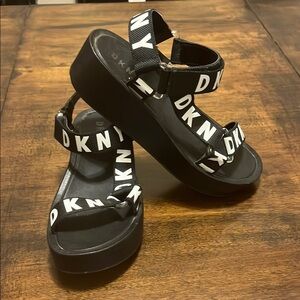 DKNY Black Platform Sandals with Logo Straps
